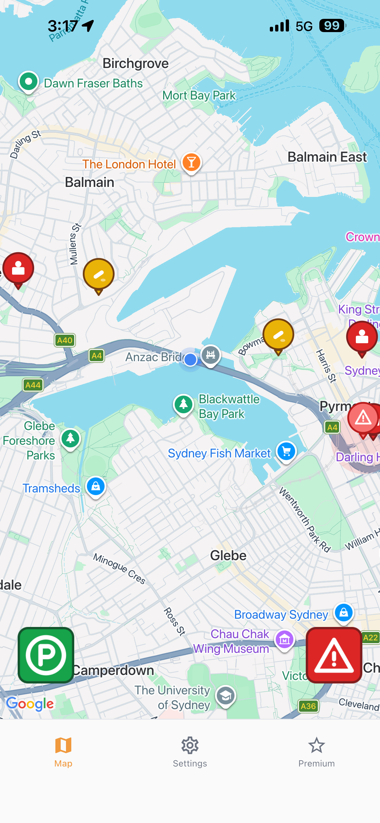 Live map showing parking activity around you